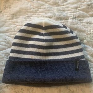 Spacecraft beanie blue & white OS